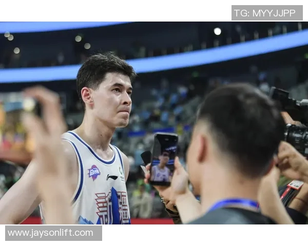 CBA总决赛北京对阵新疆大比分战况回顾与分析