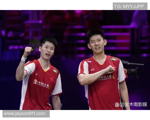 成都与深圳羽毛球队耐力对决赛后分析与反思