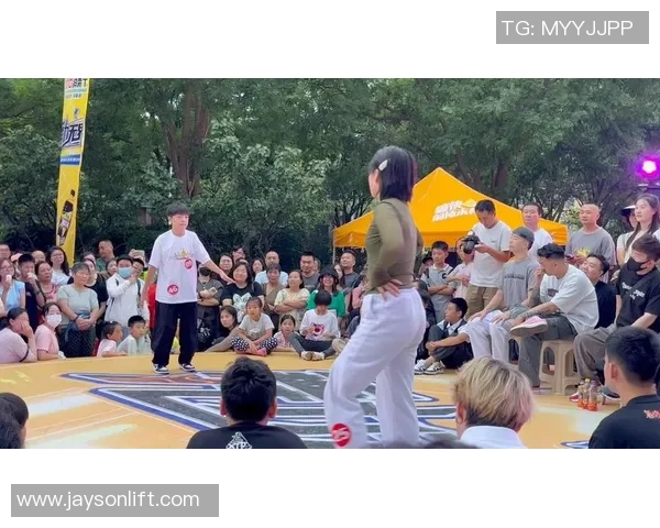 杭州街舞队引领节奏革新潮流探索街舞艺术新境界
